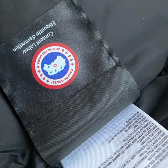 Women’s Canada Goose Camouflage Jacket - size L - Picture 8 of 12